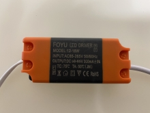 Napěťový zdroj 18W-12V pro LED svítidlo