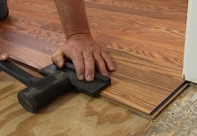 Položení dřevěné plovoucí podlahy, cena práce za m2